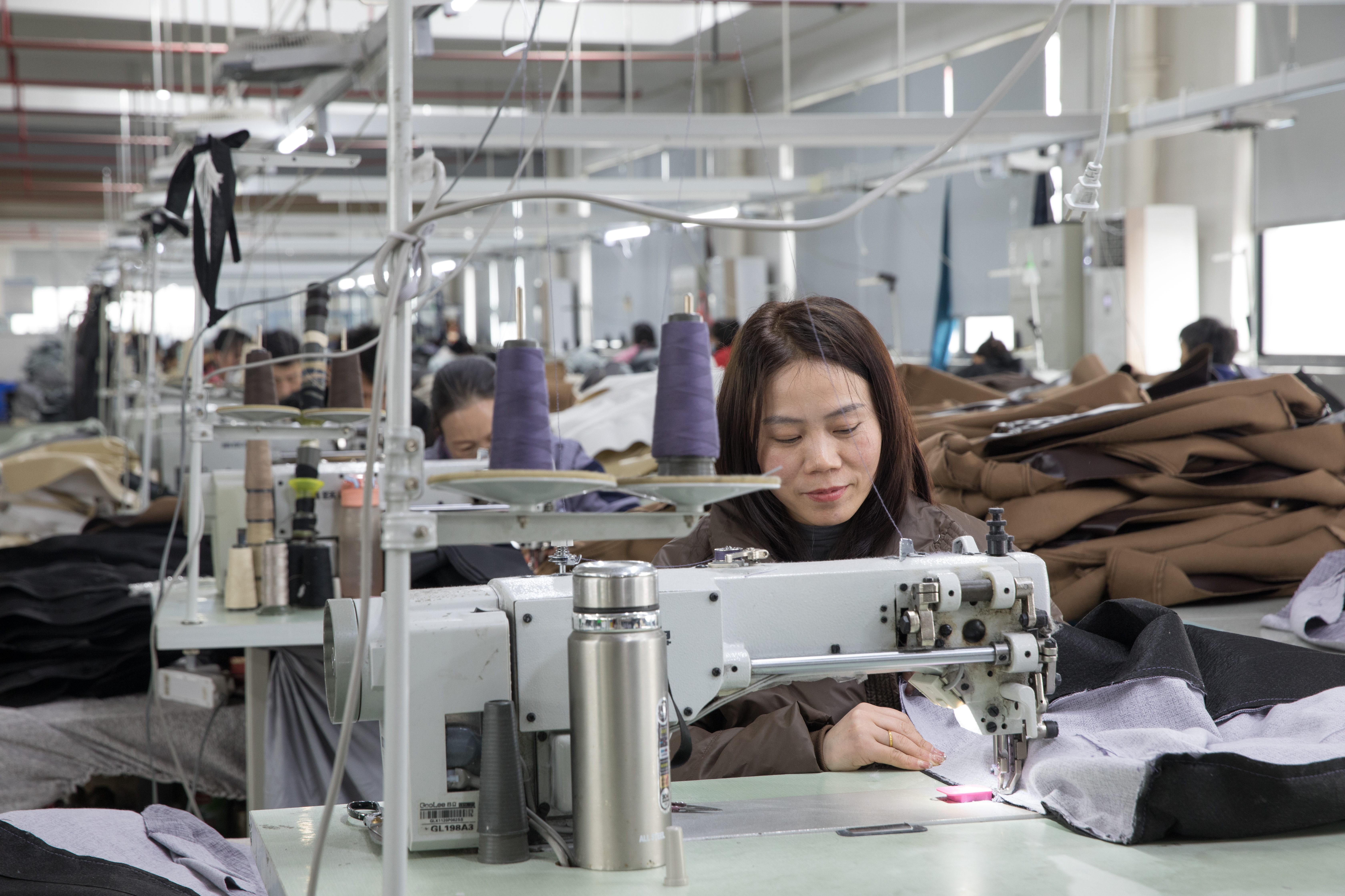Industrial sewing process for recliner upholstery