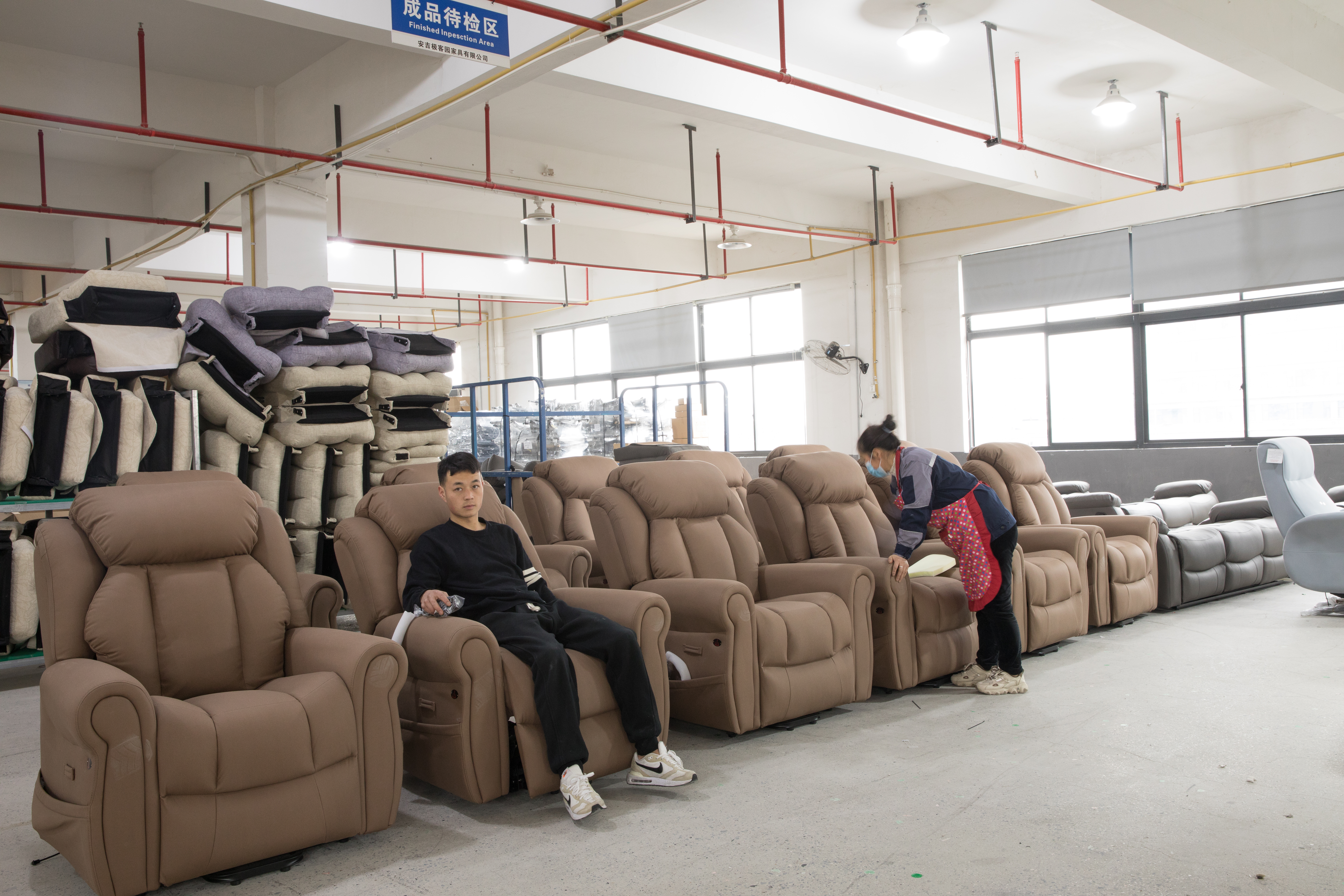 Finished recliner mechanism quality testing